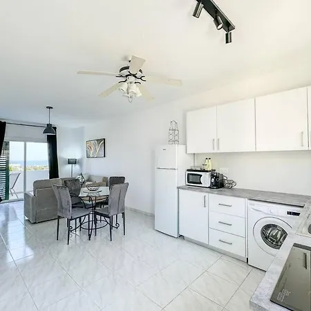 Pelagos Panorama 2b, Seaview, Pool * Klorakas