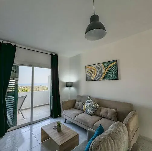 Pelagos Panorama 2b, Seaview, Pool 公寓 Klorakas